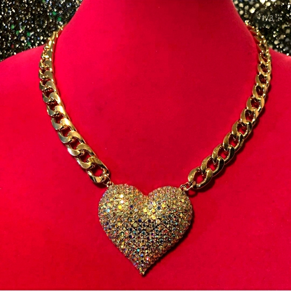 Heart Me Necklace set